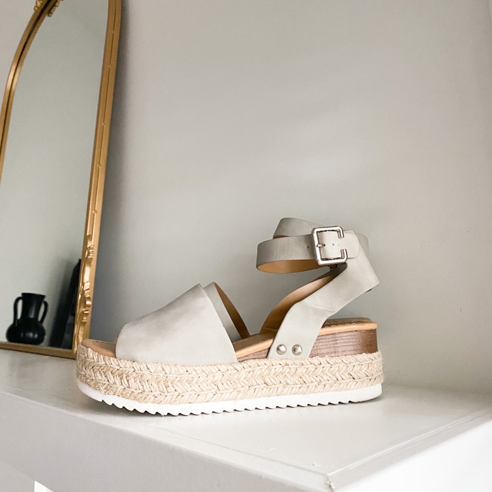 Espadrille Platform Sandals Grey